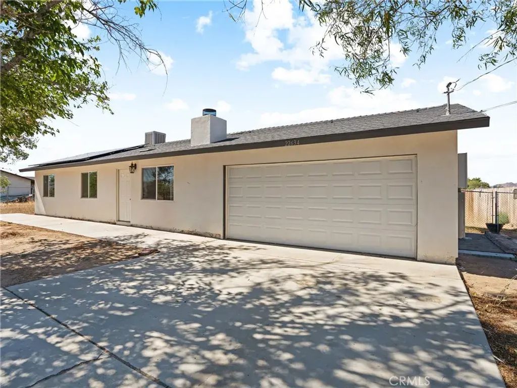 22634 Little Beaver, Apple Valley