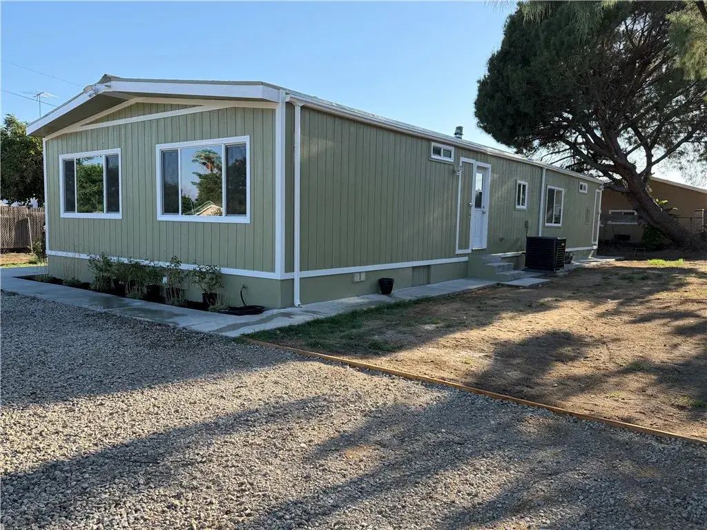 5405 Dodd, Jurupa Valley