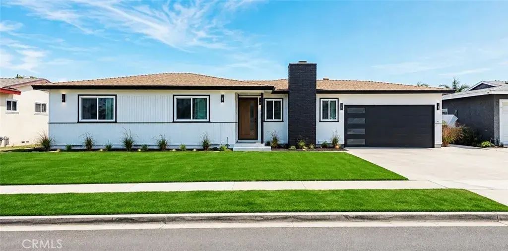 9552 Colchester, Anaheim
