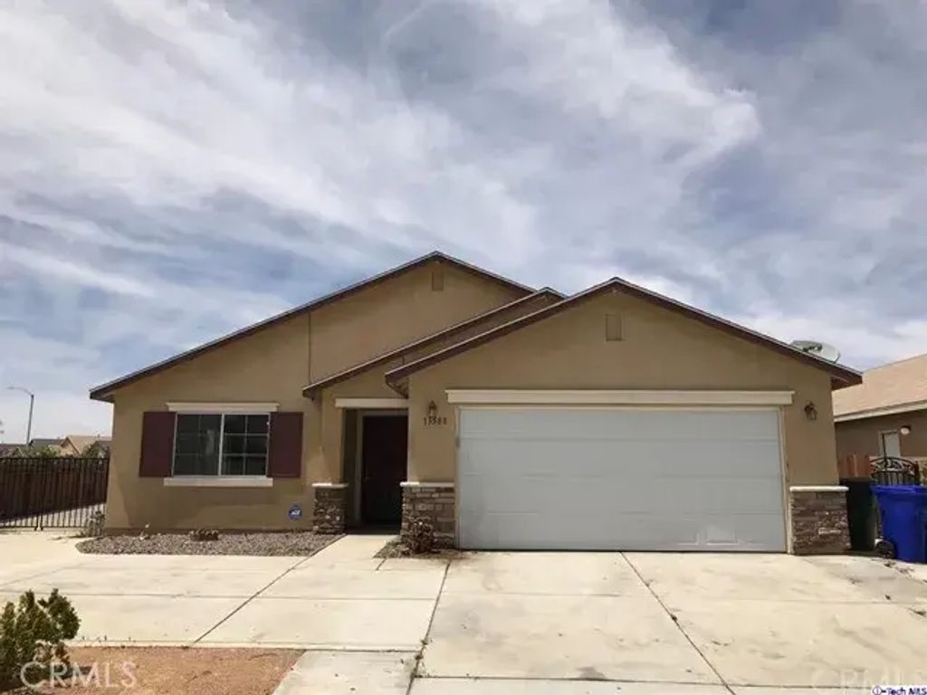 13588 Brynwood, Victorville