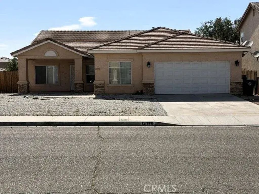 13178 Pacific Terrace, Victorville