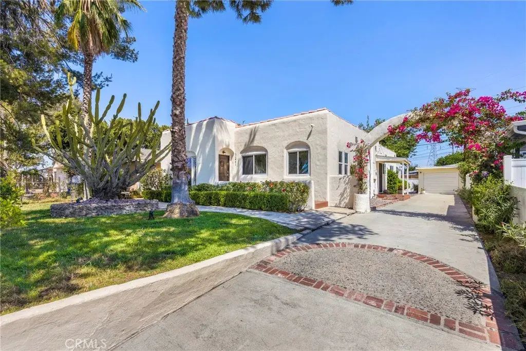 11441 Kittridge Street, North Hollywood