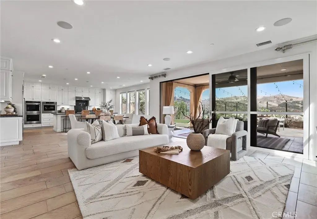 23 Cielo Azul, Mission Viejo