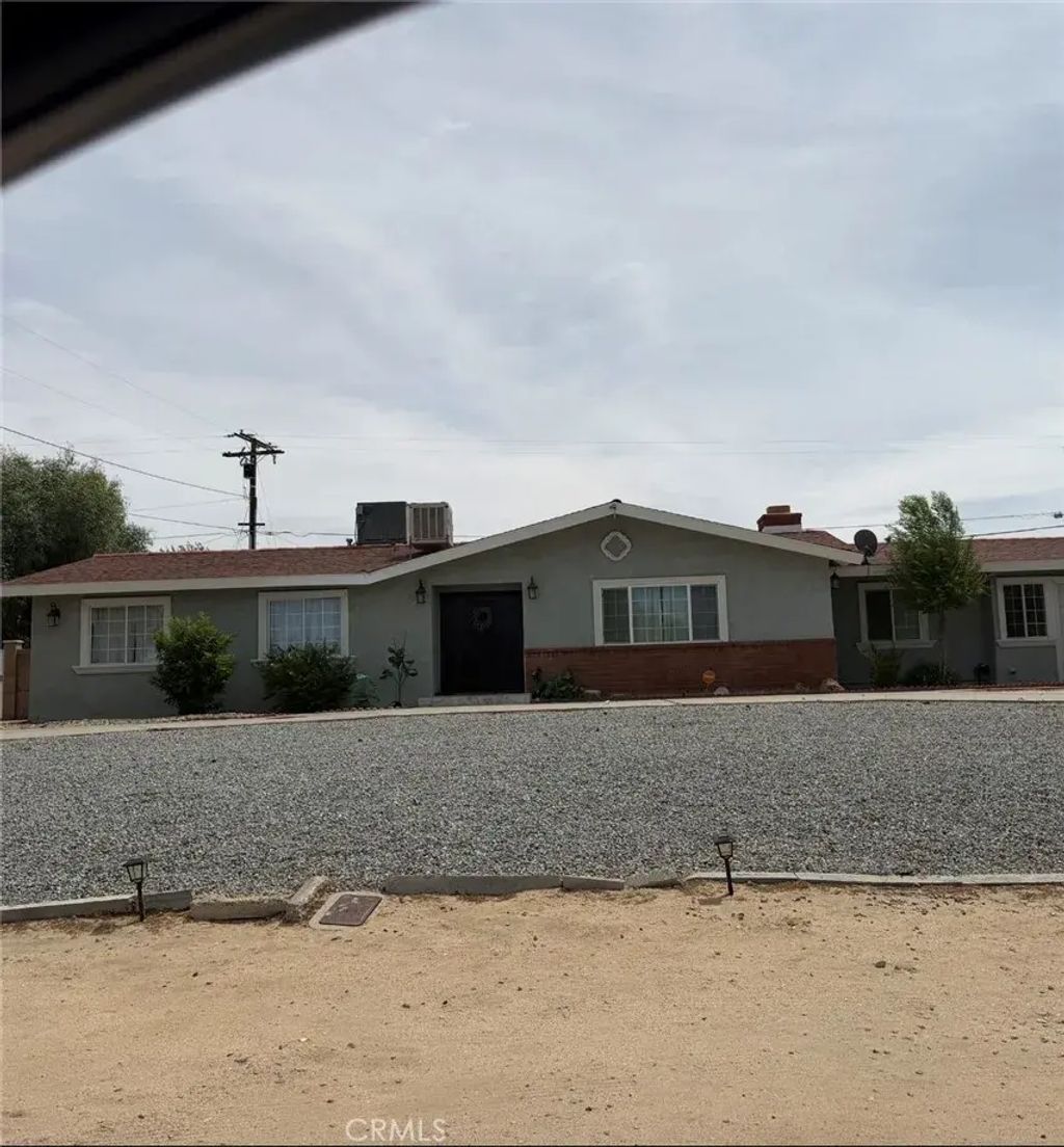 14191 Tehachapi, Apple Valley