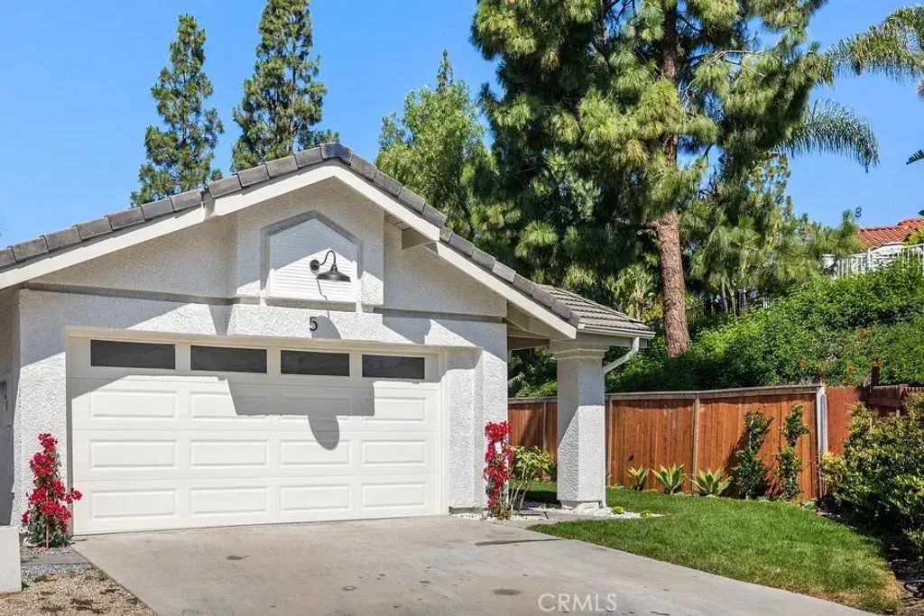 5 Columbus, Laguna Niguel