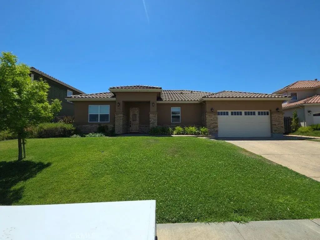 245 Katie Court, Lakeport