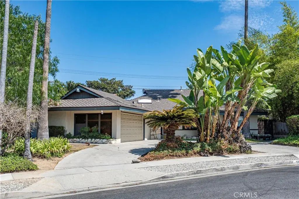 12146 Grovedale, Whittier