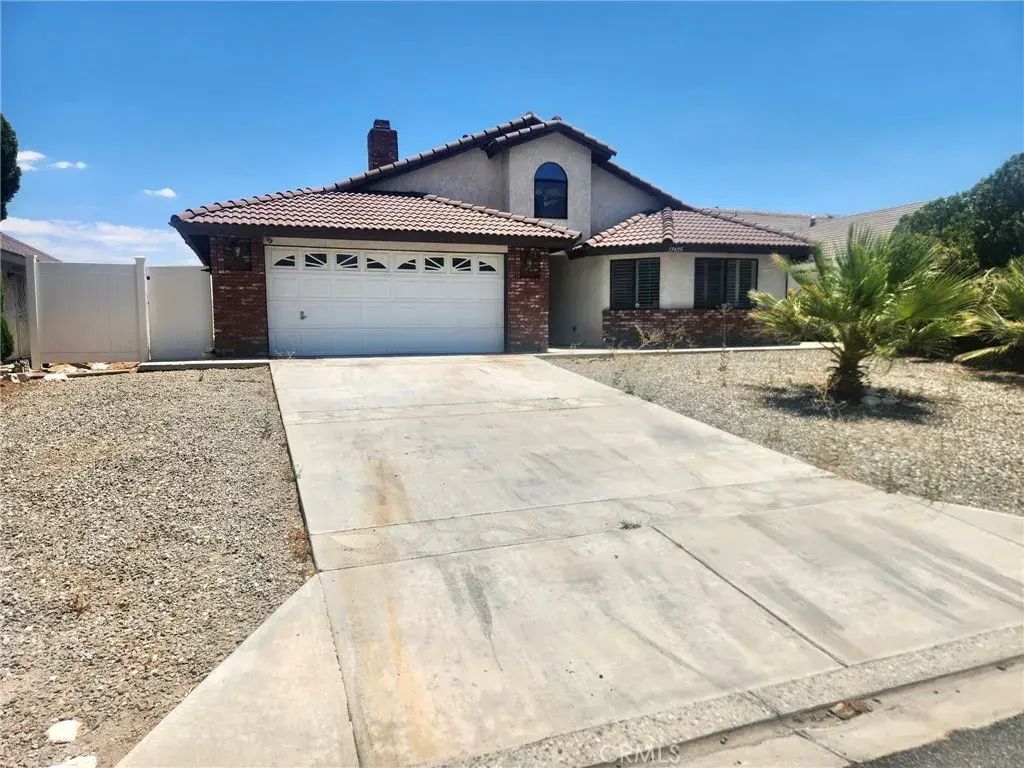 13425 Hidden Valley, Victorville