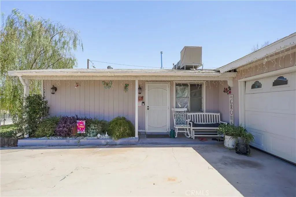 1352 Kelly Drive, Barstow