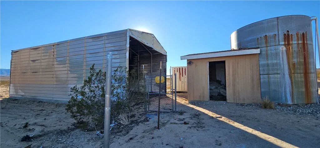 42920 Carmer, Lucerne Valley