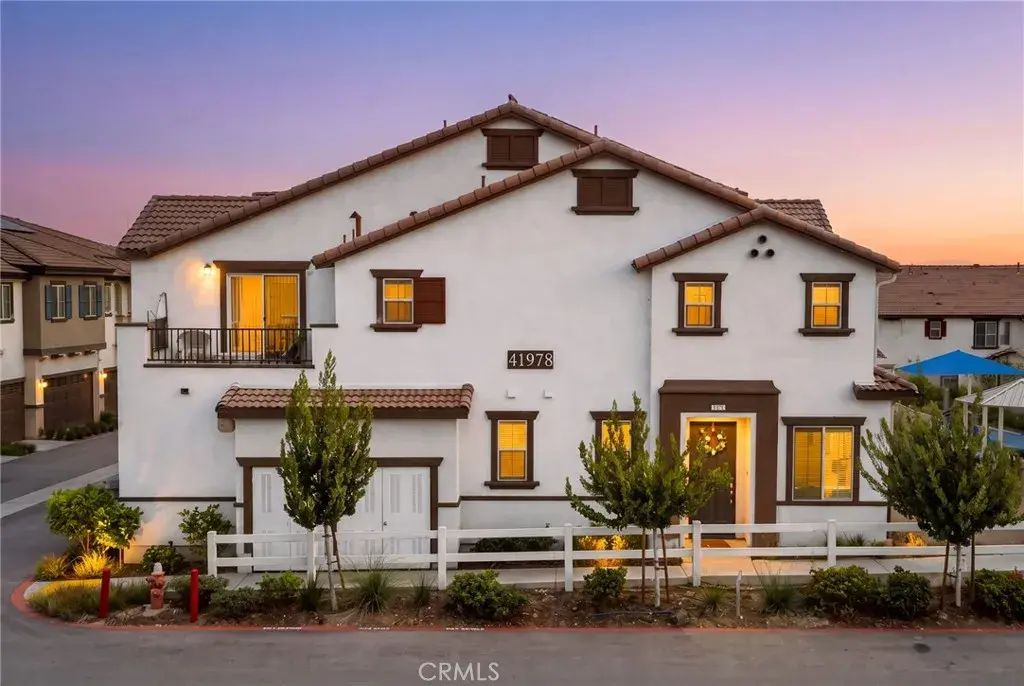 41978 Retsina Street 1601, Murrieta
