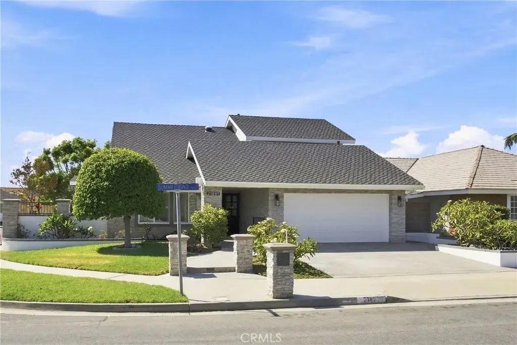 21891 Summerwind, Huntington Beach