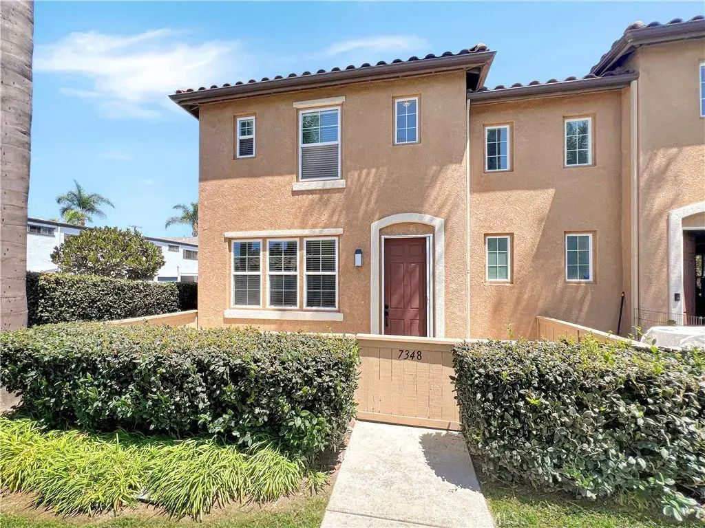 7348 Berry Court, Huntington Beach