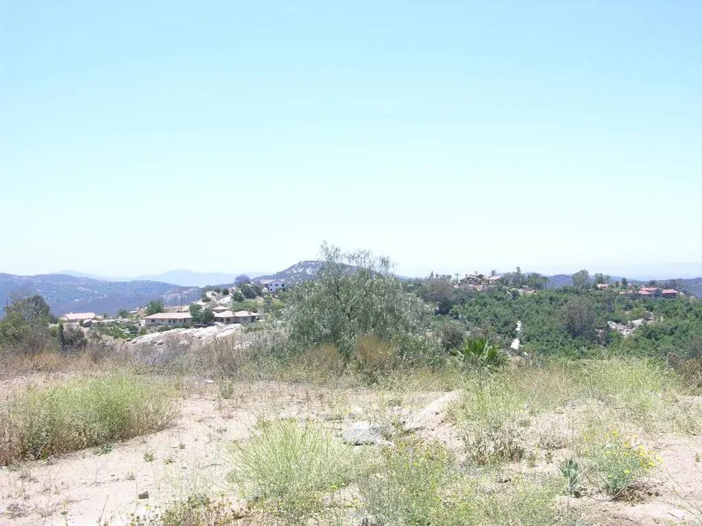Welcome View, Escondido
