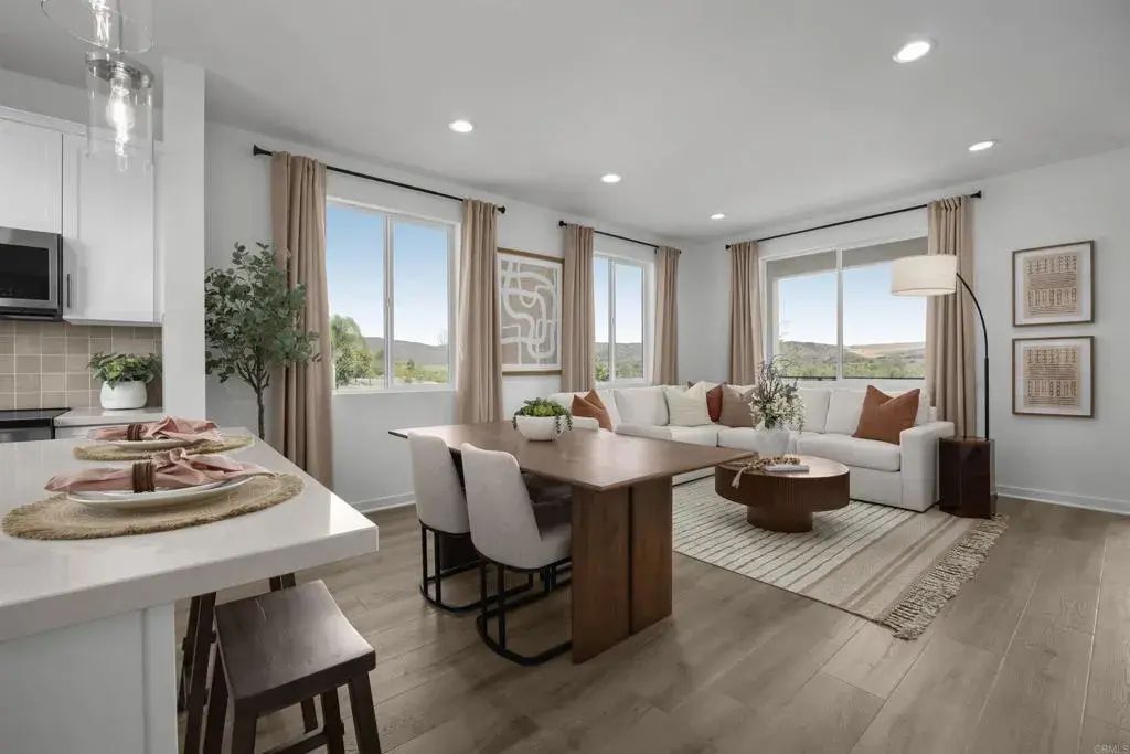 7611 Quest Lane, Santee