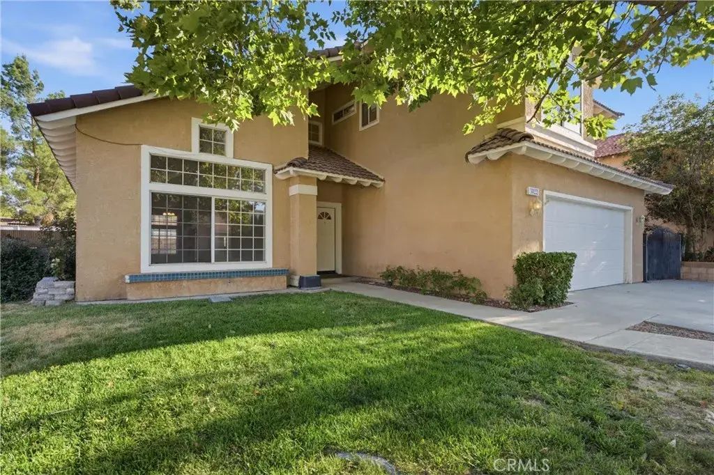 3022 Caruso Lane, Lancaster