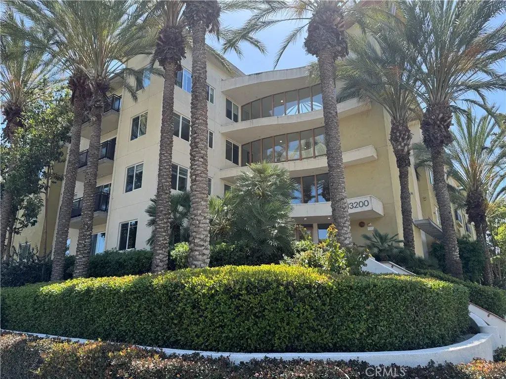 13200 Pacific Promenade 217, Playa Vista