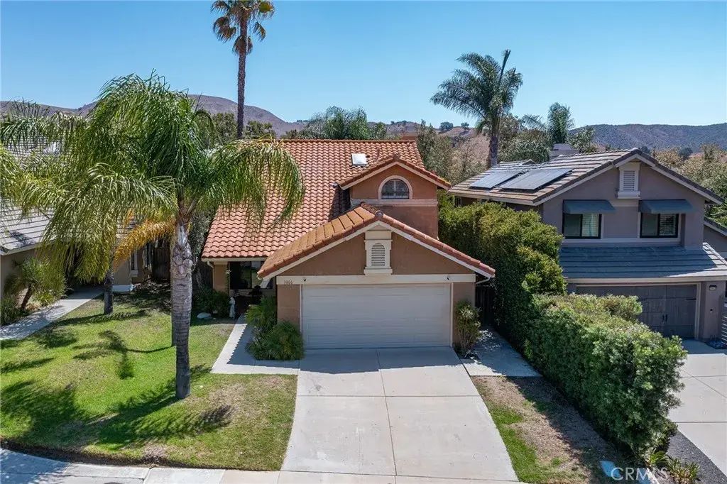 3806 Lost Springs, Calabasas