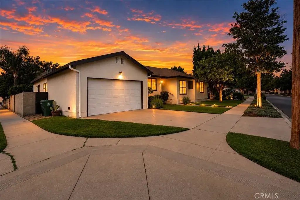 19121 Hartland, Reseda