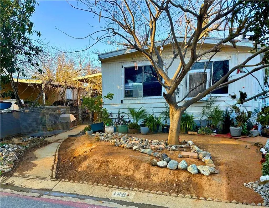 1425 Cherry Ave 145, Beaumont