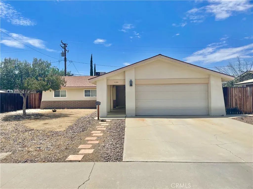 1153 Via Del Echo, Hemet