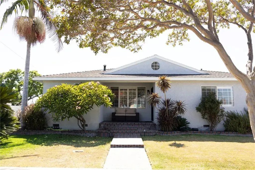 11527 Homeland Avenue, Whittier