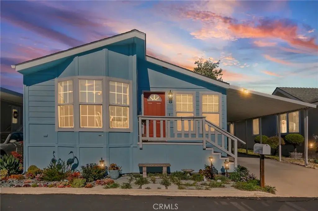 1537 White Pine 48, Morro Bay