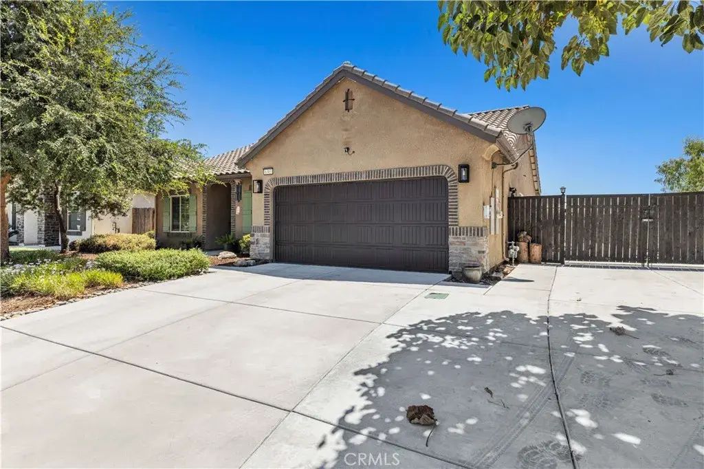 6303 Hathaway, Bakersfield