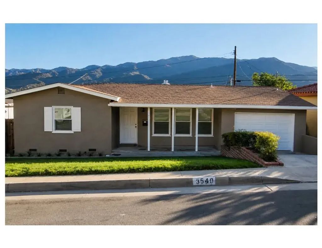 3540 Fairchild Street, Glendale