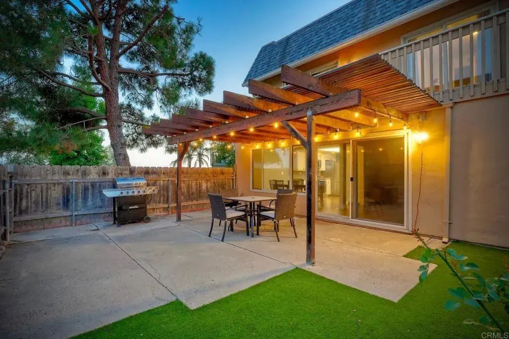 12963 Cree Court, Poway