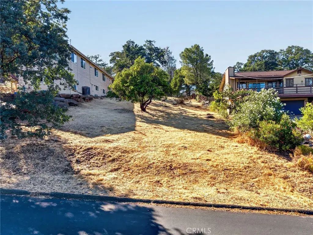 18420 North Shore, Hidden Valley Lake