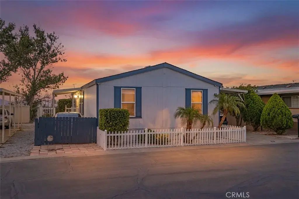 7908 Tokay Ave 55, Fontana