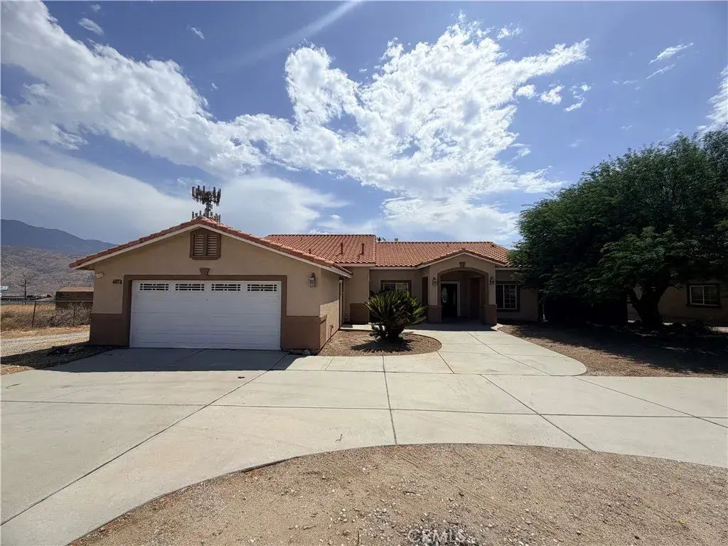 48923 Taos, Cabazon