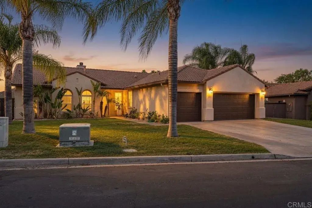 23560 Green Glen, Ramona