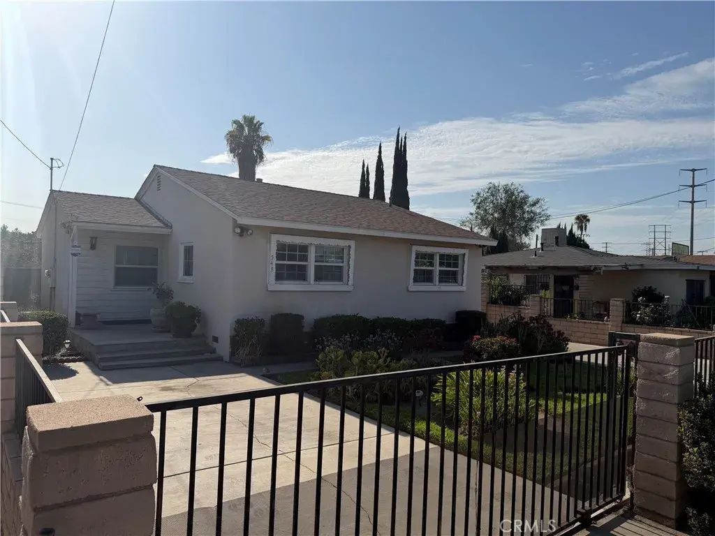 543 Flores Street, San Bernardino