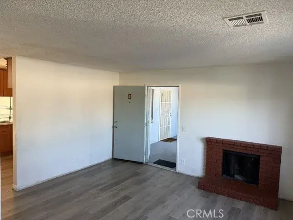 16845 San Bernardino 7, Fontana