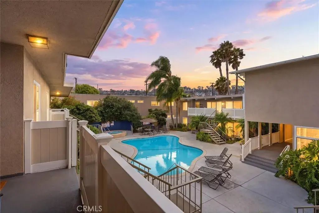 23930 Los Codona Avenue 219, Torrance