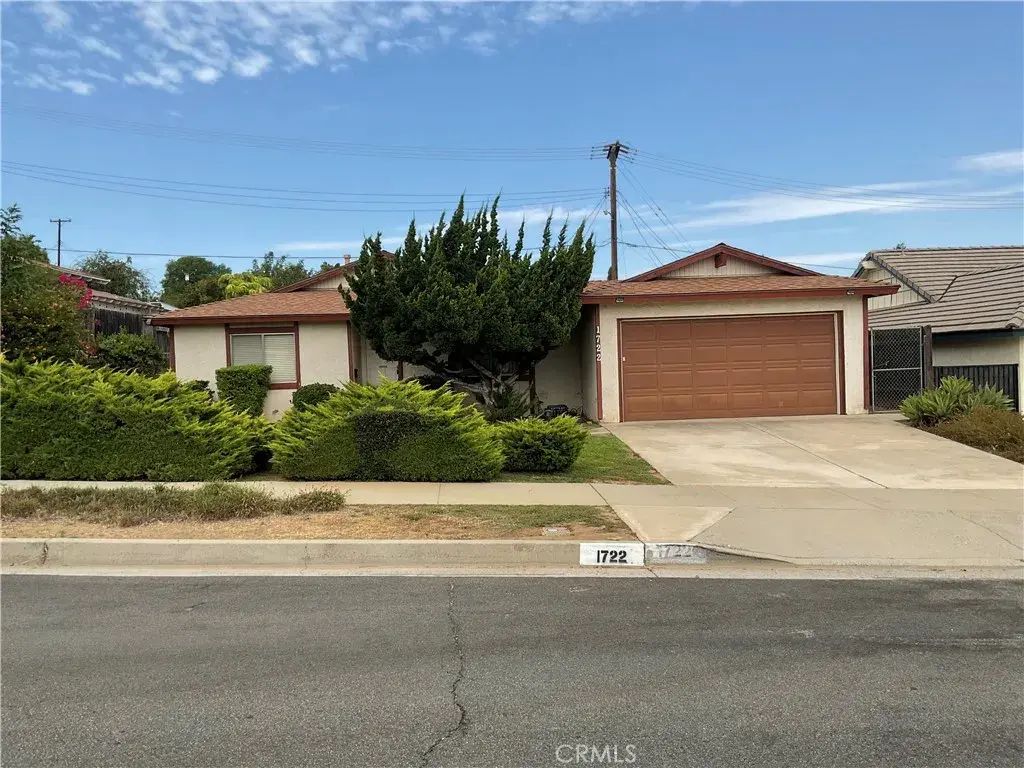 1722 Longview Drive, Corona