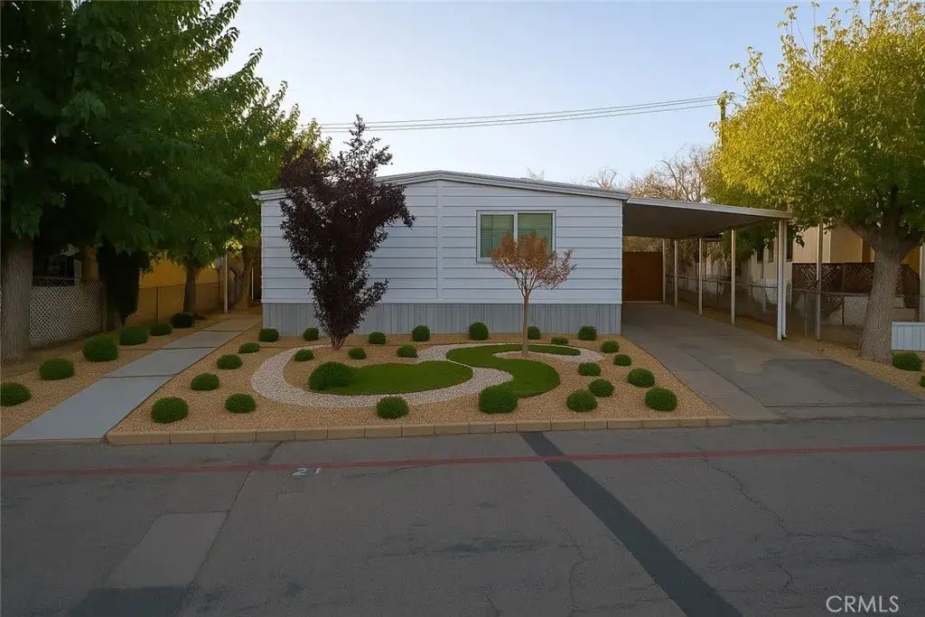 9426 Tamarisk 21, Hesperia
