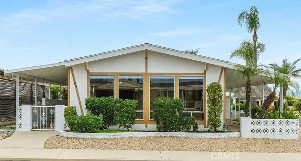 1145 Santa Maria, Hemet