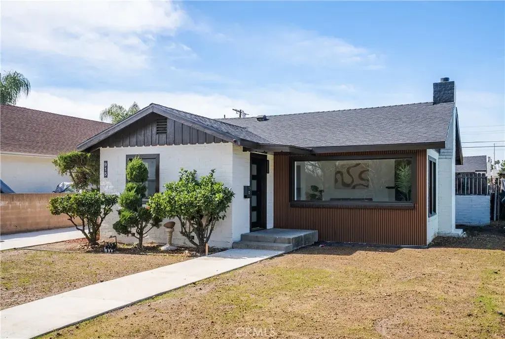 915 N Pasadena Avenue, Azusa