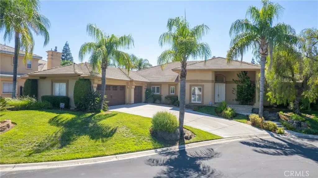 333 W River Court, Fresno