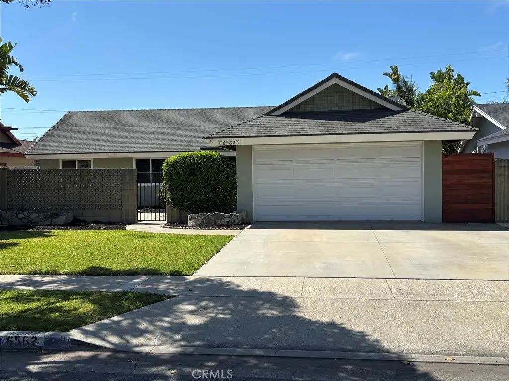 6562 Corrine, Huntington Beach