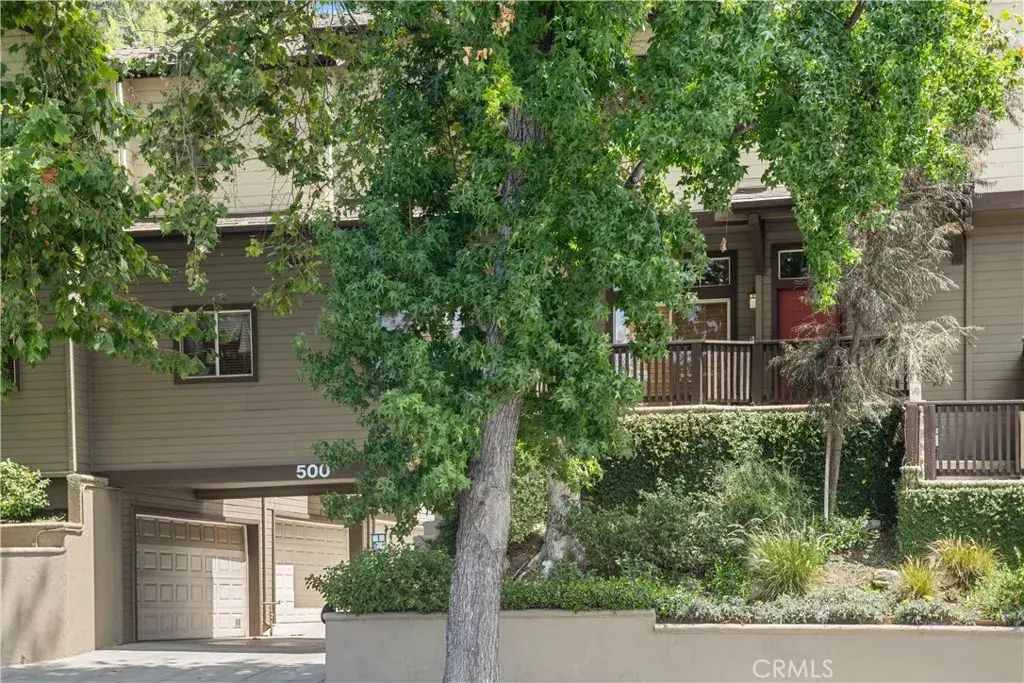500 N Rosemead 29, Pasadena