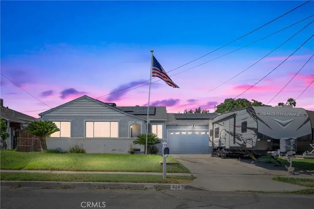 424 E 3rd, Rialto