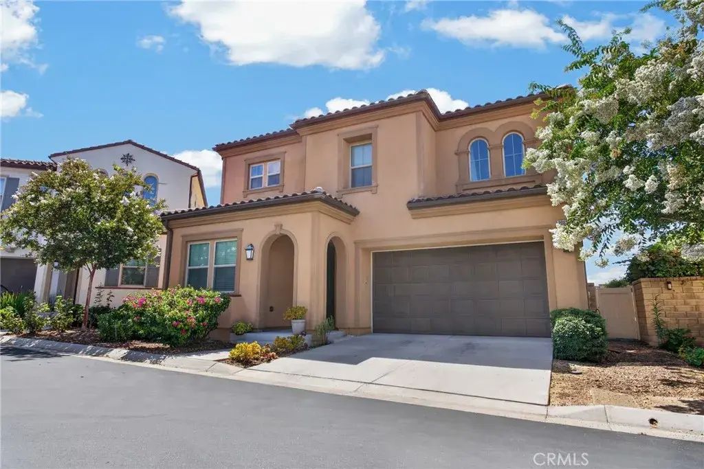 20634 Huntley, Saugus