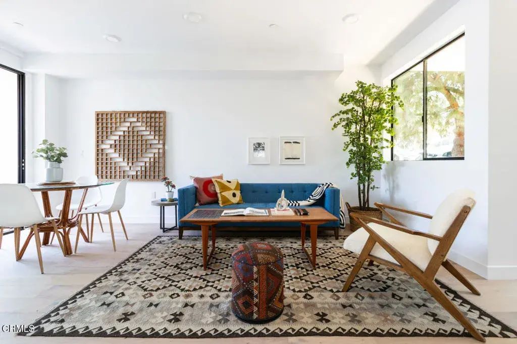 2172 Clifford Street, Los Angeles