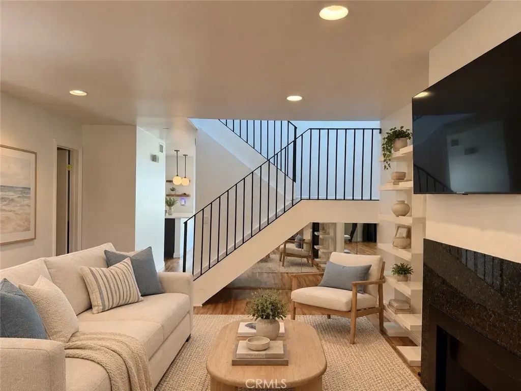 16 Sand Dollar Court, Newport Beach