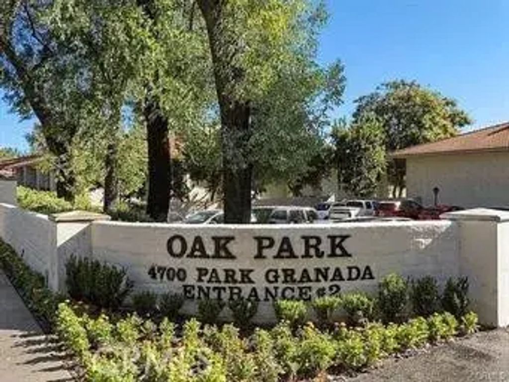 4706 Park Granada 188, Calabasas