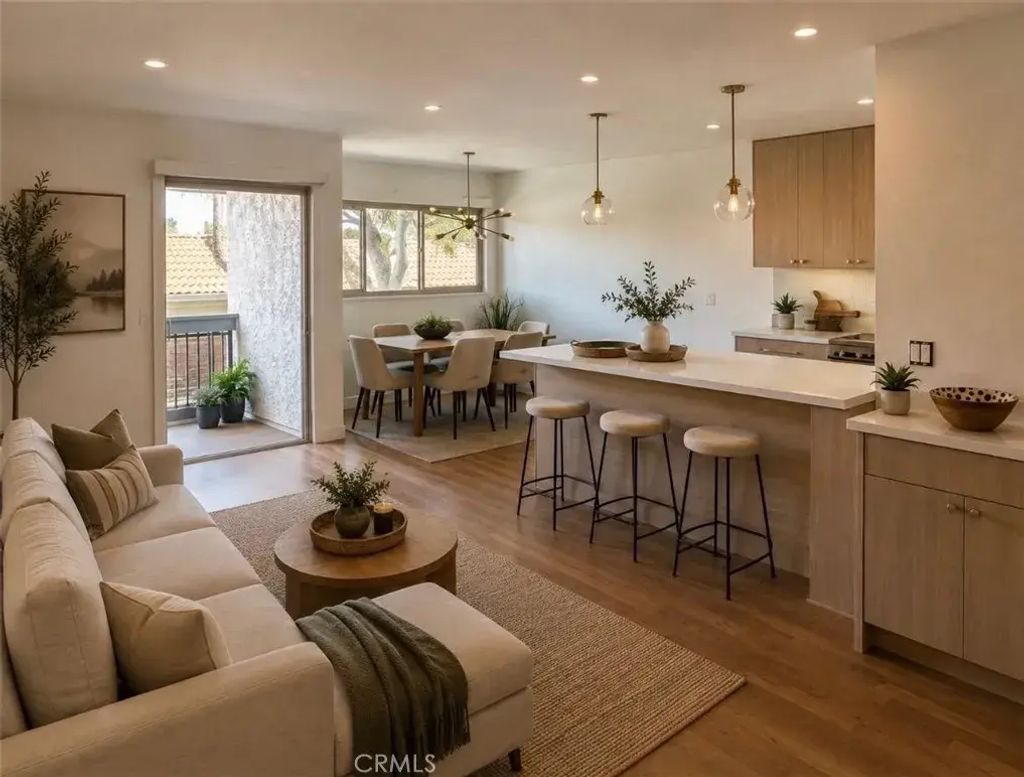 4706 Park Granada 188, Calabasas